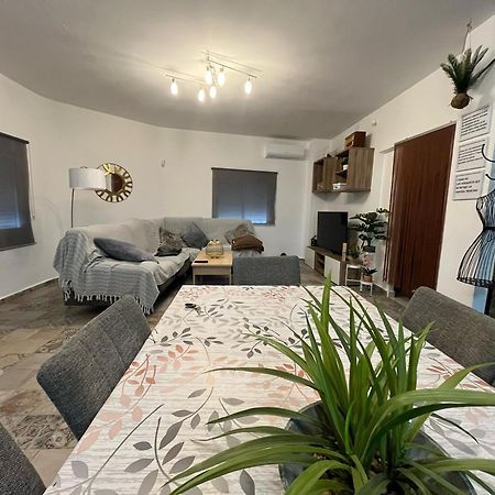 Chalet Vacacional Hondon de las Nieves ภายนอก รูปภาพ